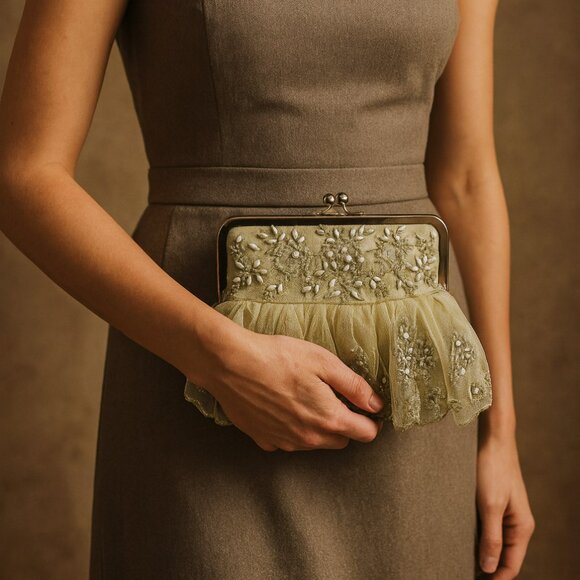 Moyna Hand-Beaded Organza Bridal Evening Bag Gold EUC - Picture 3 of 8